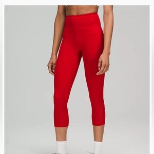 “swift speed high rise crop 21” Lululemon leggings!